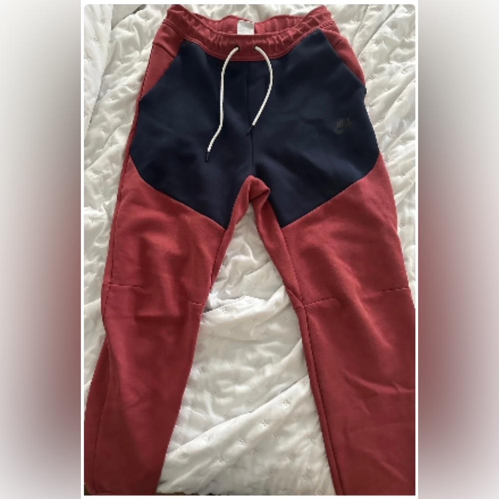 Nike Tech fleece joggers Men’s size X-Large